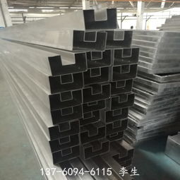 鋁方通 現(xiàn)代建筑外墻與天花裝飾的創(chuàng)新之選